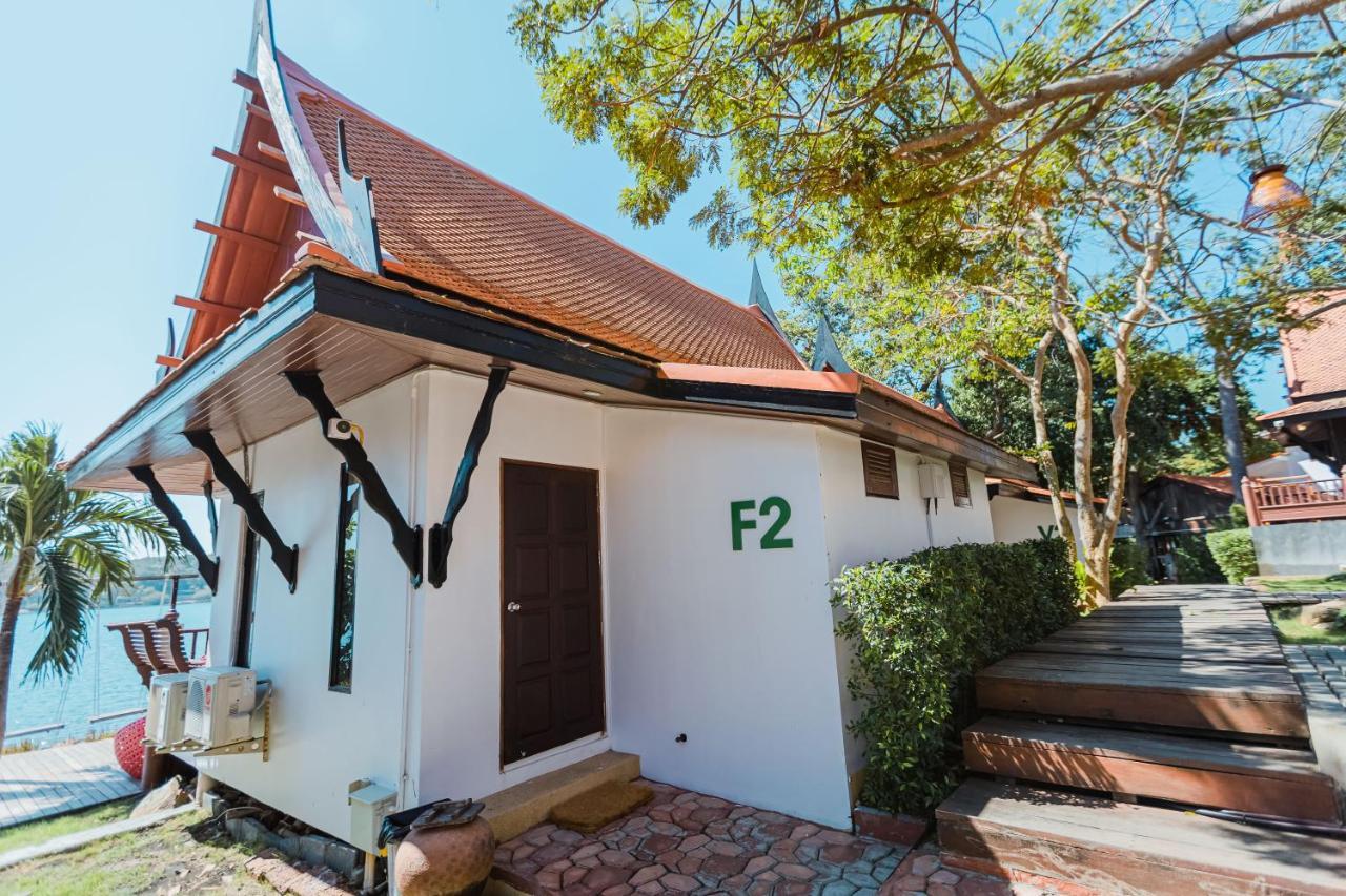 Bungalow Familiare con Vista Mare