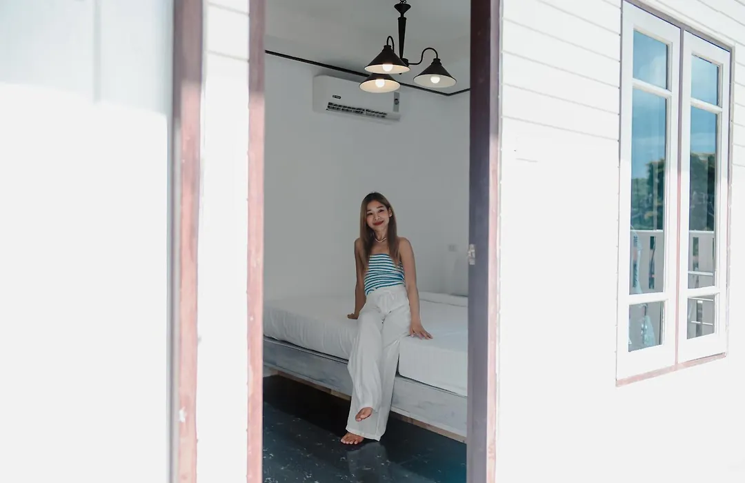 Sidewalk Boutique Hotel-1